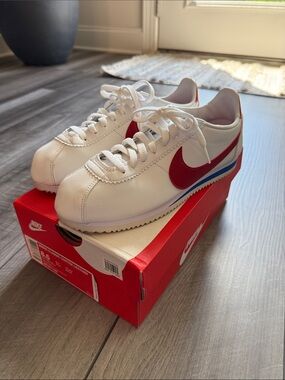 Nike Classic Cortez Leather Sneakers